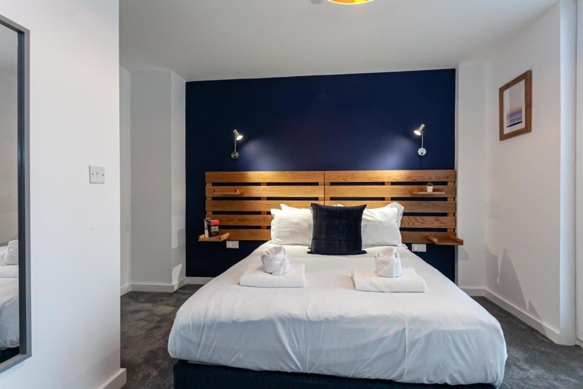Superb 2 Bed Flat 5Min To Old Trafford Stadium Manchester Exteriör bild