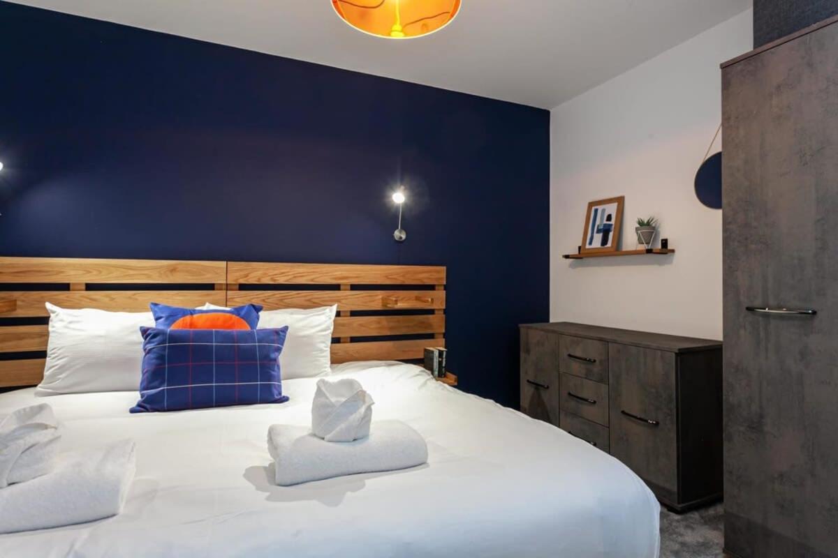 Superb 2 Bed Flat 5Min To Old Trafford Stadium Manchester Exteriör bild